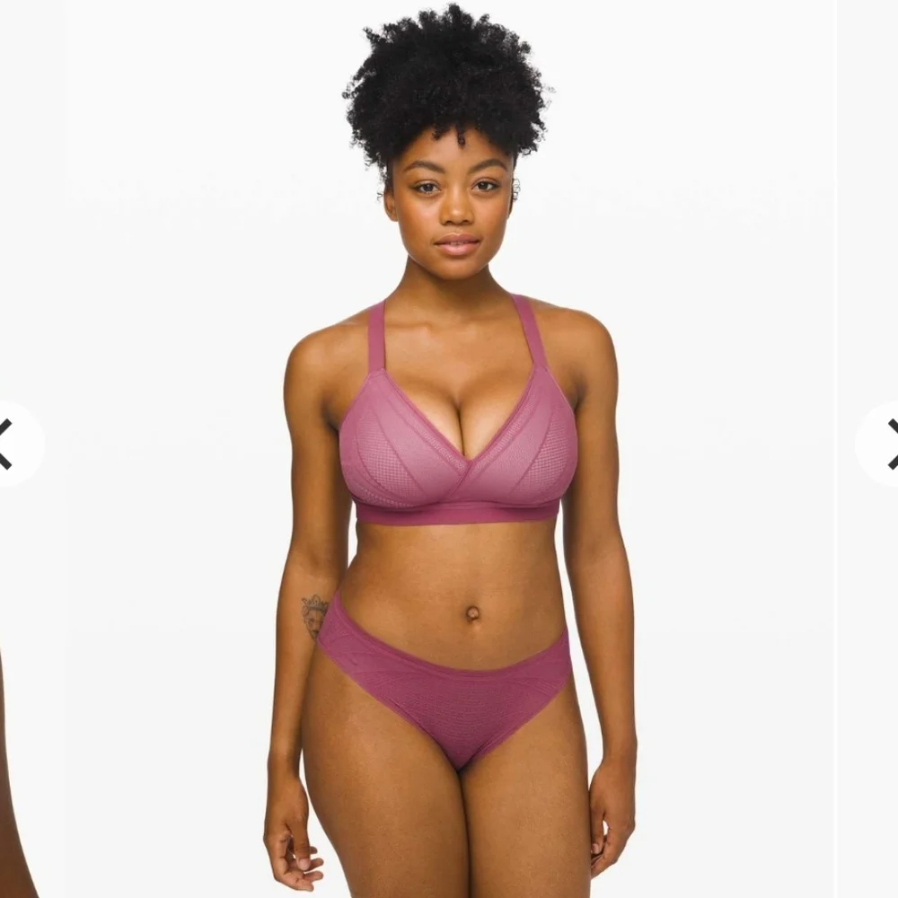 Lululemon Awake to Lace Bra Pink Plumful Purple / Smoky Blush Size 32B - W2AQVS